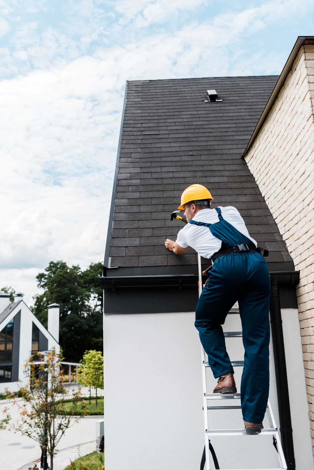 Roofing work during Pacific Northwest weather