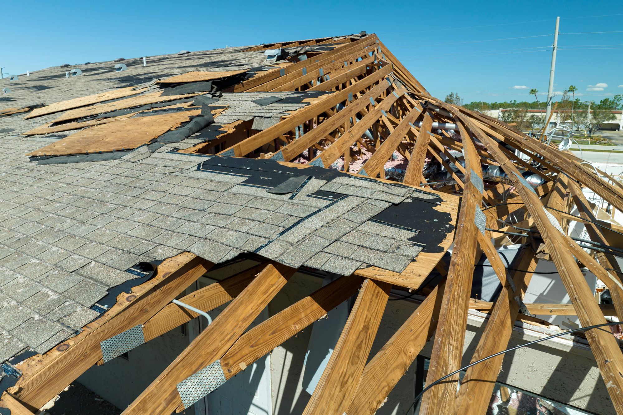 Emergency roofing consultation