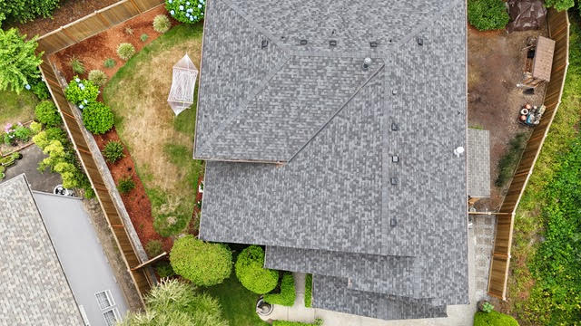 Shingle roofing services for Redmond properties