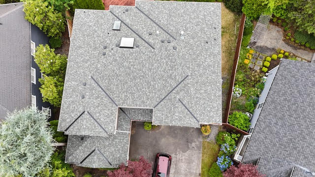 Renton roof inspection and roofing estimate