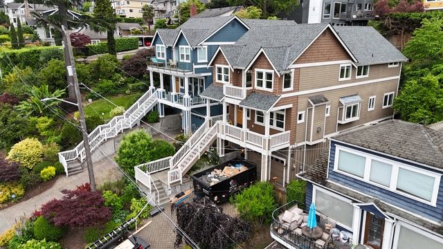 Shingle roofing services for Seattle properties